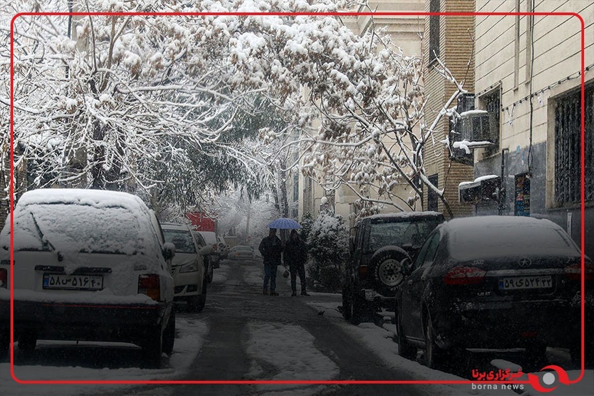 بارش برف در پاسداران تهران