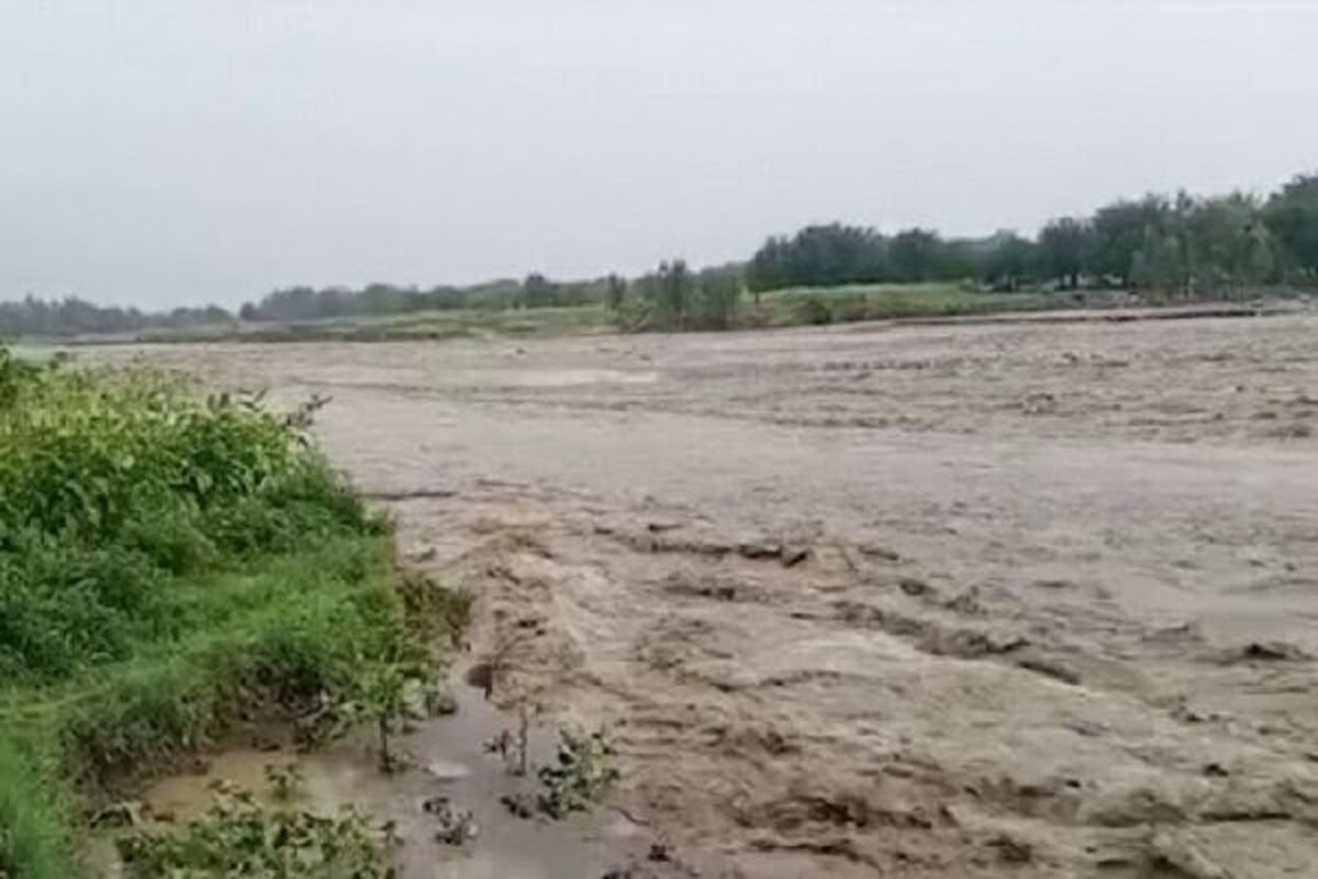 سیل در افغانستان ۱۱ کشته و زخمی بر جای گذاشت 