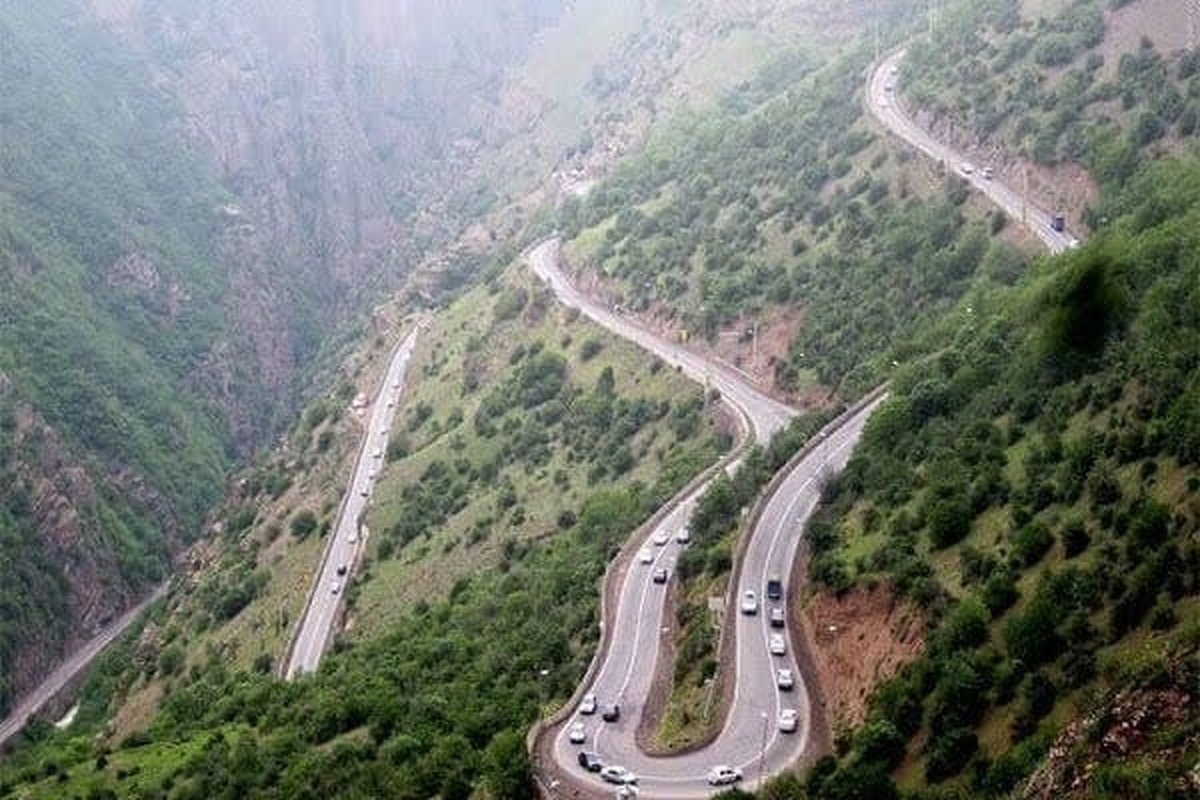 تردد درجاده چالوس فقط برای افراد بومی میسر است