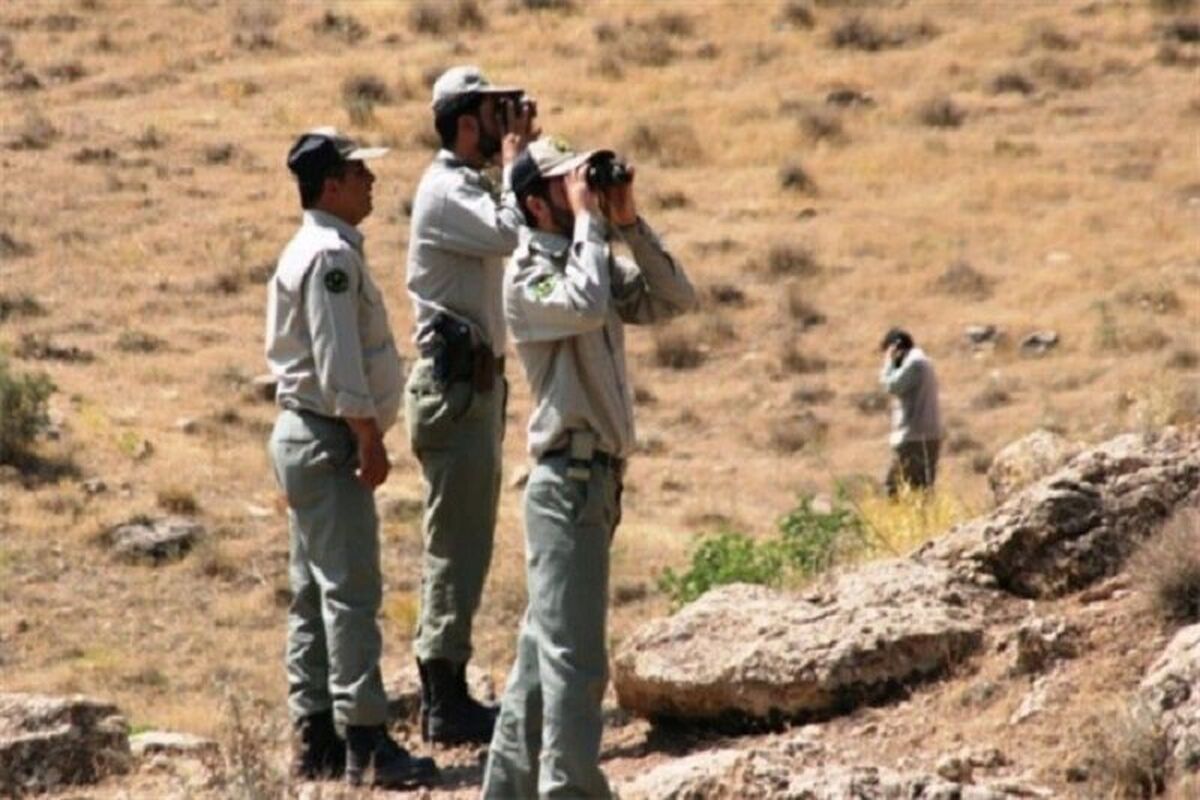 ۳۱ محیط بان حفاظت از زیستگاه دریاچه ارومیه را انجام می دهند