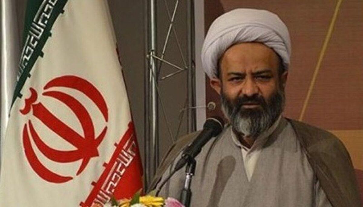 امام جمعه موقت اراک:
تقوا و تخصص از ویژگی‌های مهم نامزد اصلح است