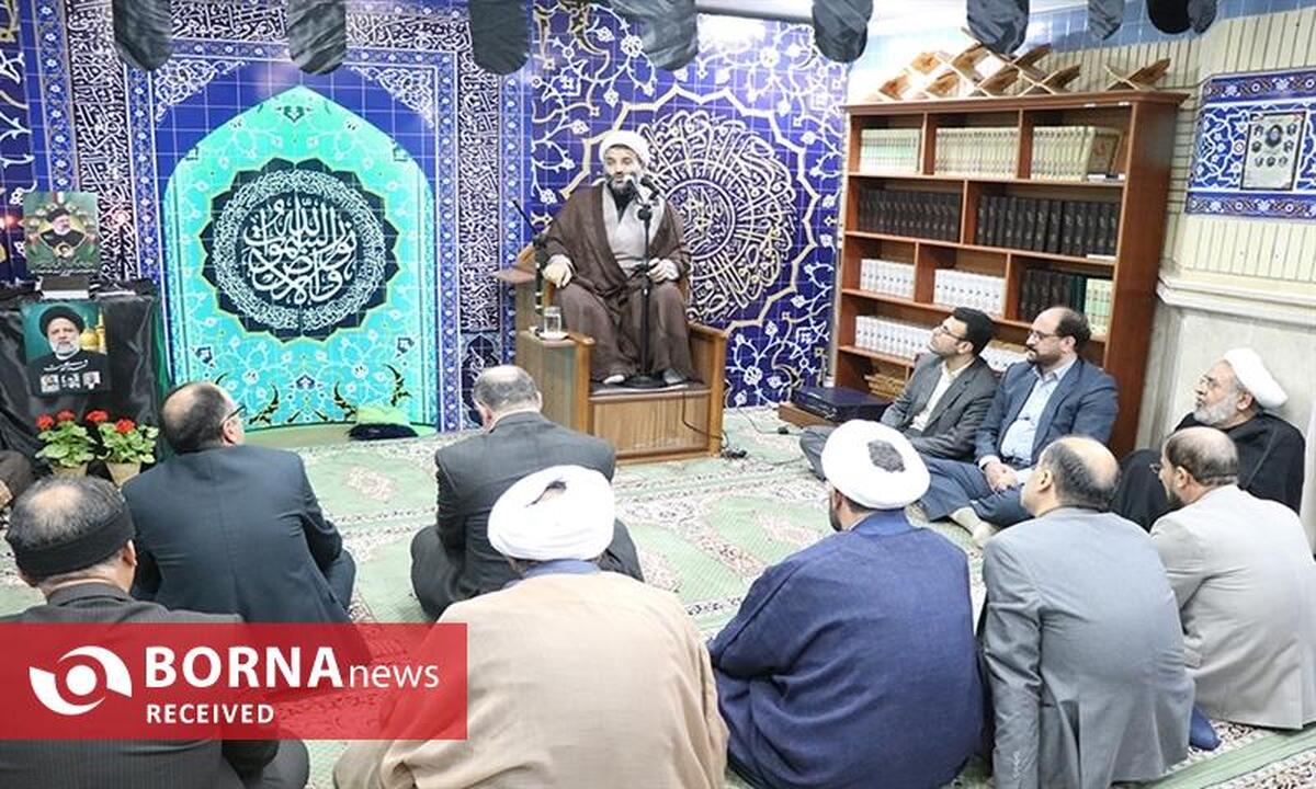 برگزاری مراسم یادبود شهید جمهور و همراهان ایشان در دادگستری کل استان گیلان