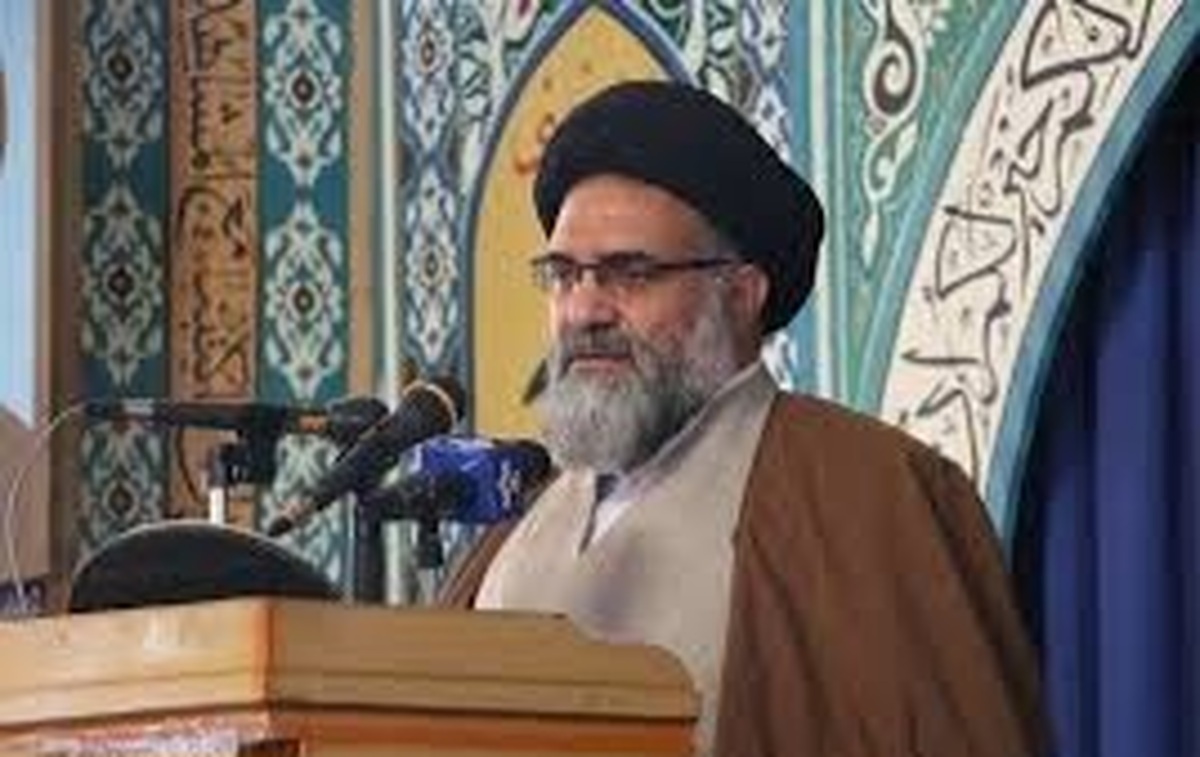 نامزدهای انتخابات ریاست‌جمهوری منصفانه عملکرد دولت را نقد کنند