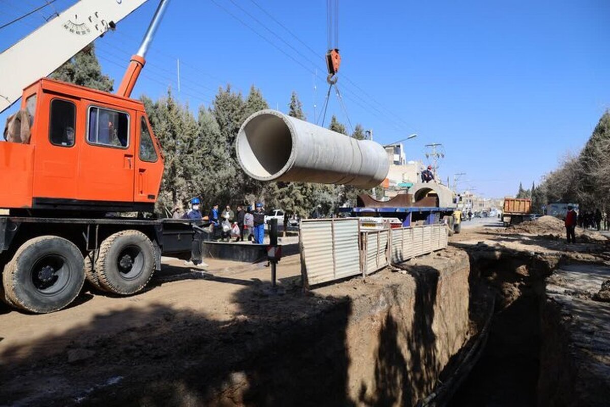 لوله گذاری آب و فاضلاب در حصارک کرج اجرا شد