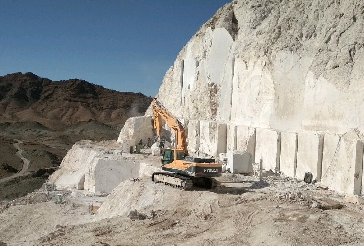 رشد ۳۷ درصدی دریافت حقوق دولتی از معادن آذربایجان غربی