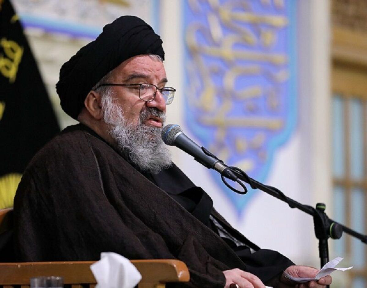 اصل انقلاب اسلامی مدیون امام حسین (ع) است