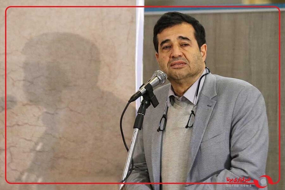 تجلیل وزیر ورزش و جوانان از دبیر شورای عالی انقلاب فرهنگی در مراسم گرامیداشت چهلمین سالگرد تاسیس این شورا