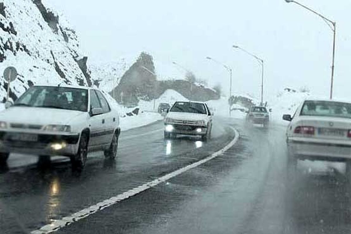 همه جاده‌های کشور باز است