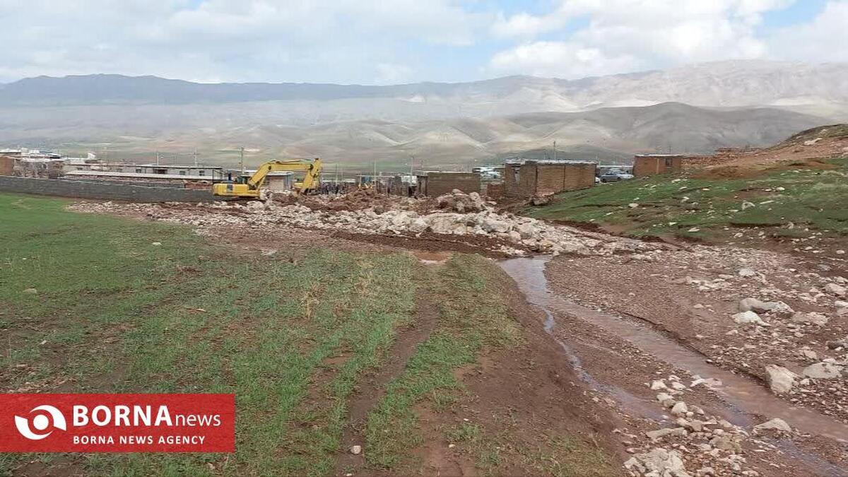 وقوع سیل در بخش فیروزآباد در شهرستان کرمانشاه / استاندار کرمانشاه دستور رسیدگی فوری به حادثه‌دیدگان را صادر کرد