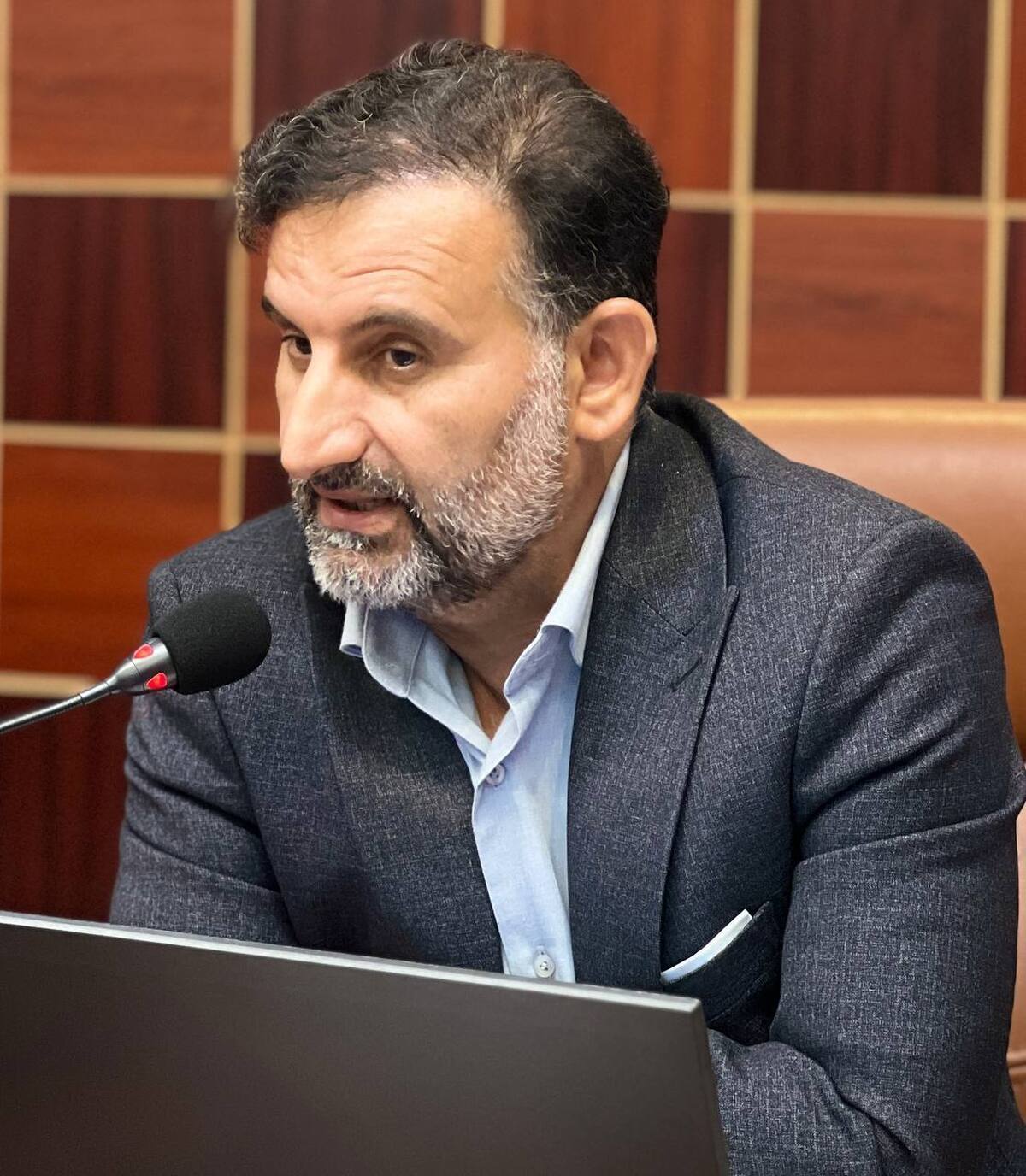 دانشگاه برخورد قاطع با رمزارزها را مطالبه کند