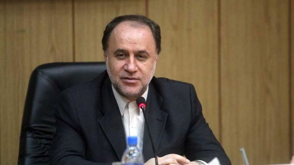 ایجاد جاذبه شغلی برای نخبگان با تقویت دانشگاه فرهنگیان در دستور کار دولت و مجلس